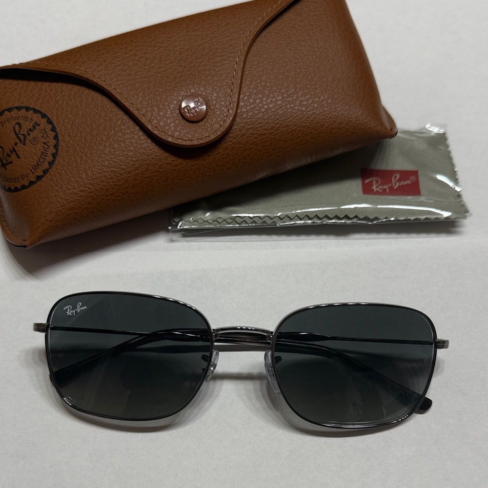 Ray-Ban Gray Sunglasses RB 3706 with Gray Gradient Glass Lenses.